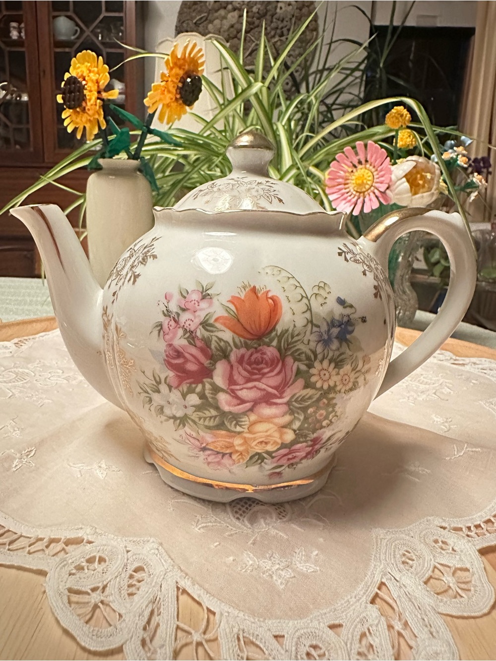 Vintage Trimont Ware Japan Floral Porcelain Teapot Gold Trim w/Lid